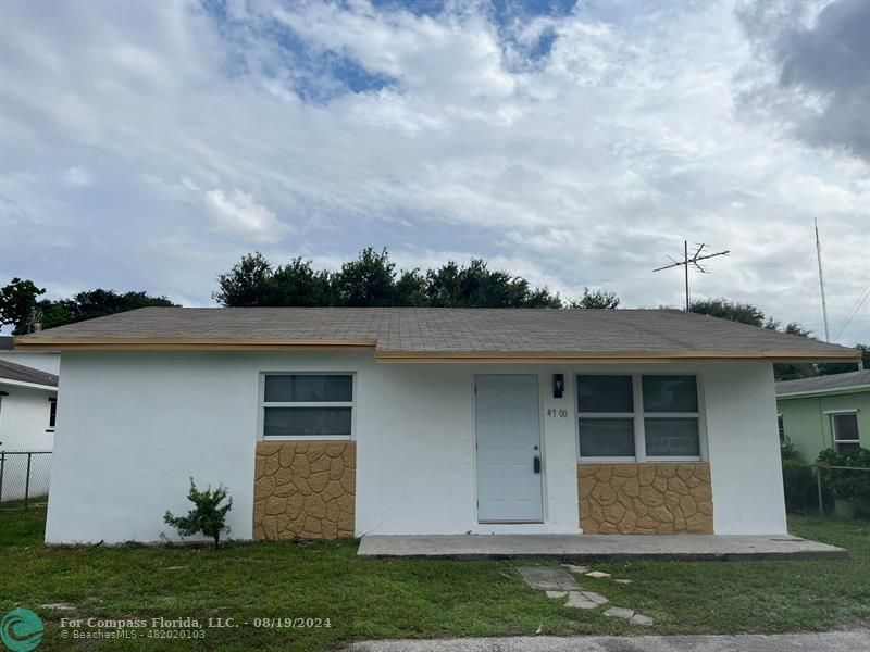 West Park West Park, FL 33023 - Photo 1 of 21