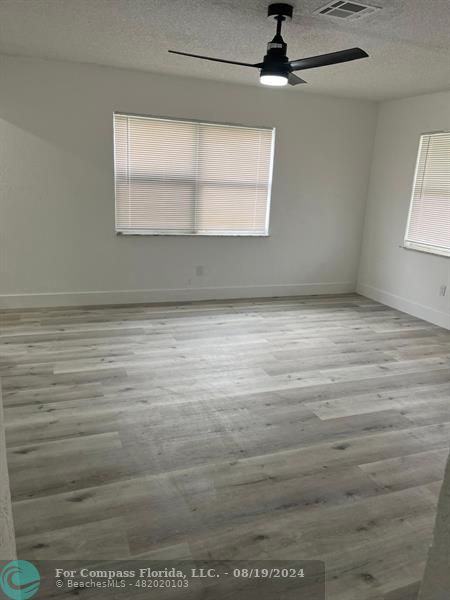 West Park West Park, FL 33023 - Photo 7 of 21