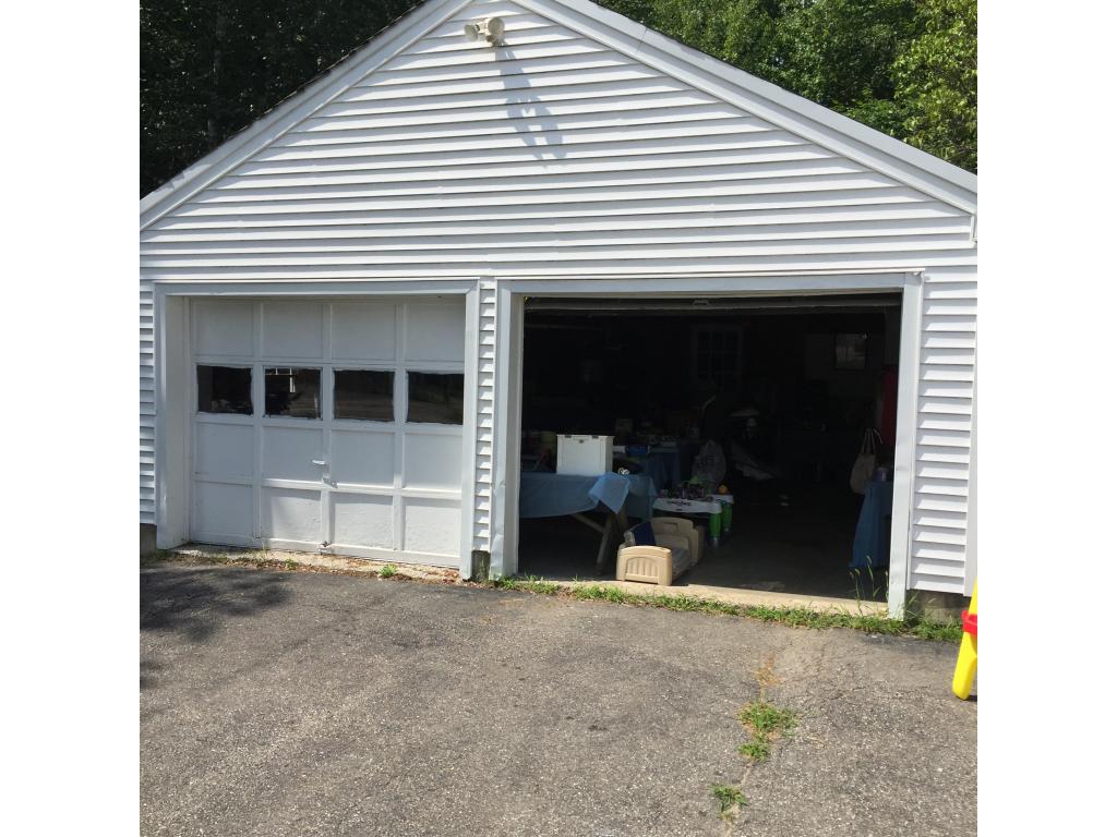 36 Milton Road Rochester, NH 03868 - Photo 3 of 19