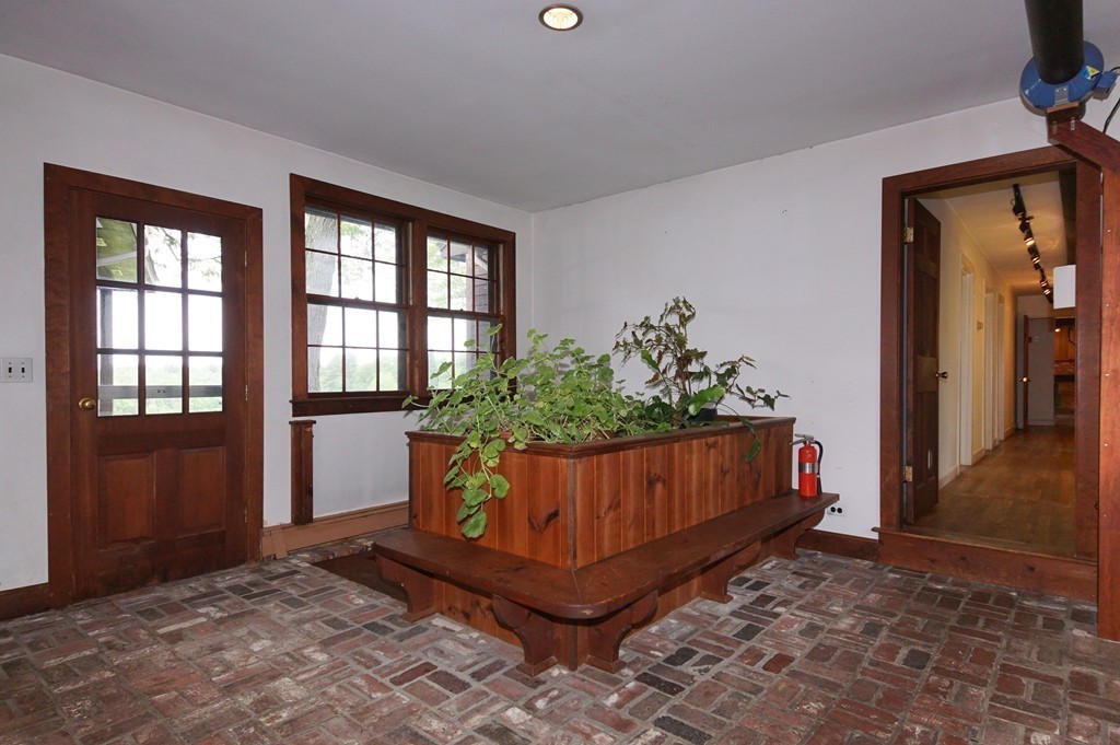 59 Long Hill Road Groton, MA 01450 - Photo 12 of 18 Gallery Image 12