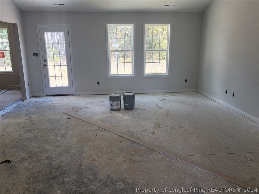 1721 Ragsdale Road Hope Mills, NC 28348 - Photo 5 of 6 Gallery Image 5
