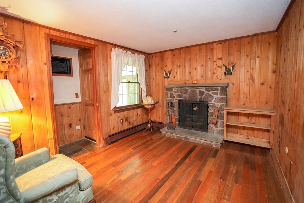 44 Davis Road West Brookfield, MA 01585 - Photo 11 of 42 Gallery Image 11
