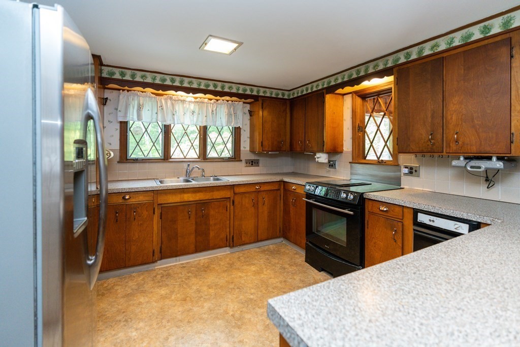44 Davis Road West Brookfield, MA 01585 - Photo 26 of 42 Gallery Image 26