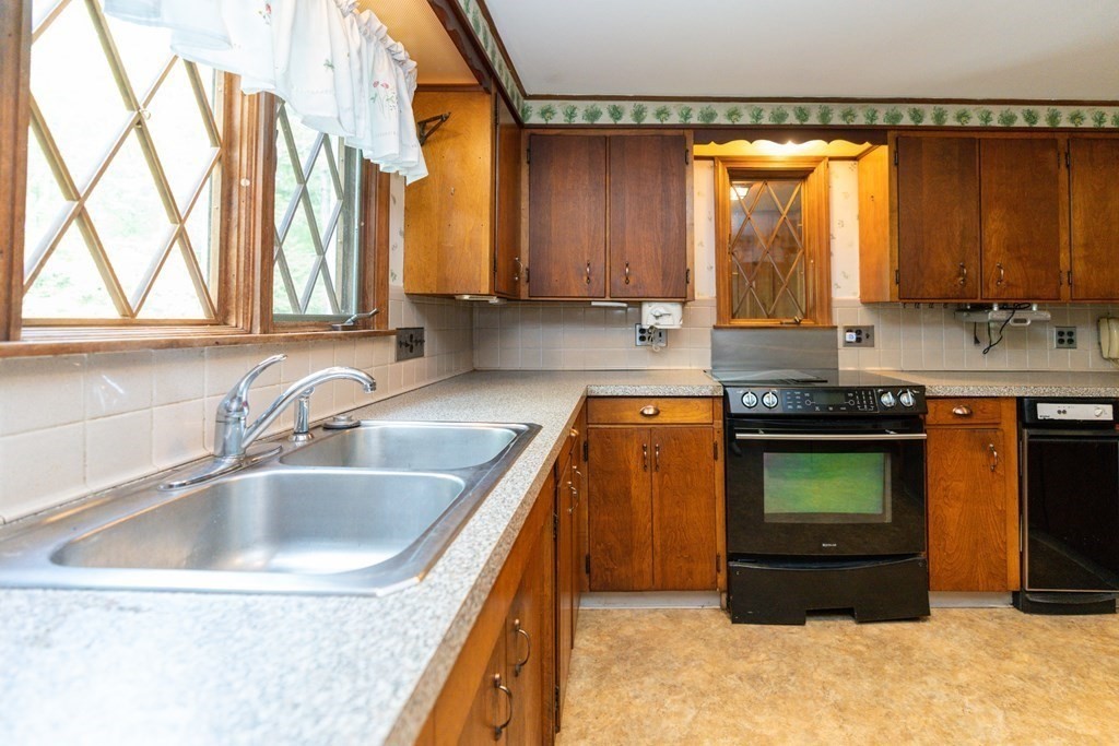 44 Davis Road West Brookfield, MA 01585 - Photo 29 of 42 Gallery Image 29