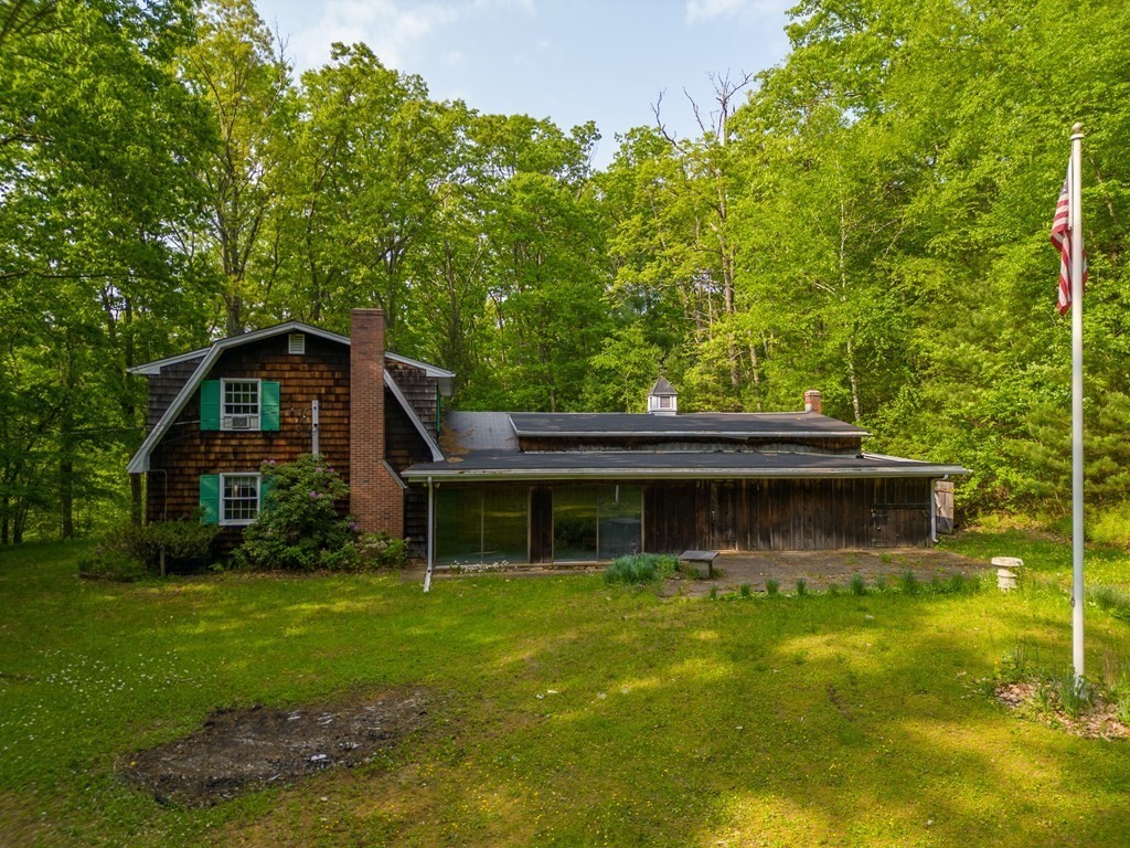 44 Davis Road West Brookfield, MA 01585 - Photo 5 of 42 Gallery Image 5