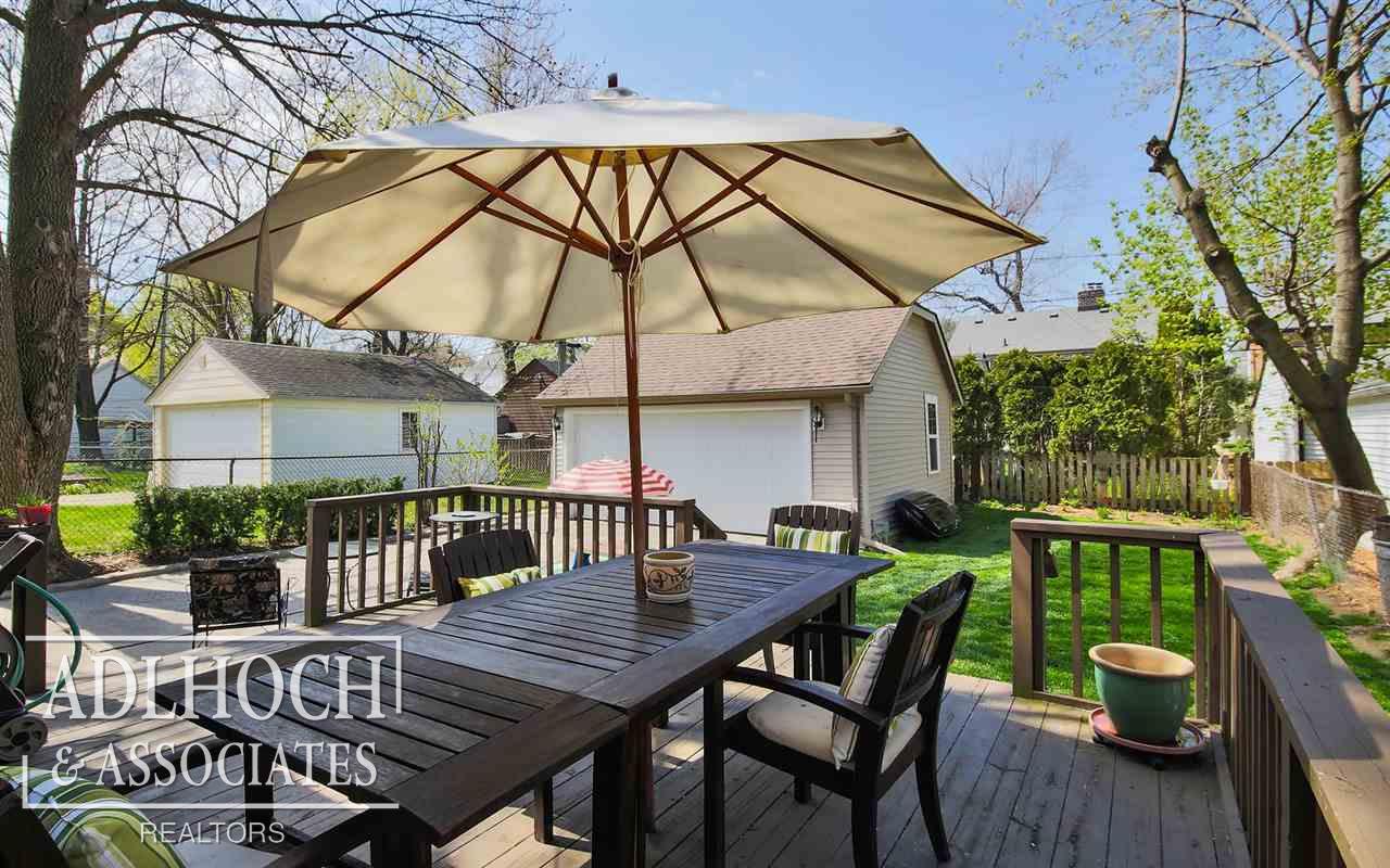 239 McMillan Road Grosse Pointe, MI 48236 - Photo 17 of 20 31289580-16.JPG