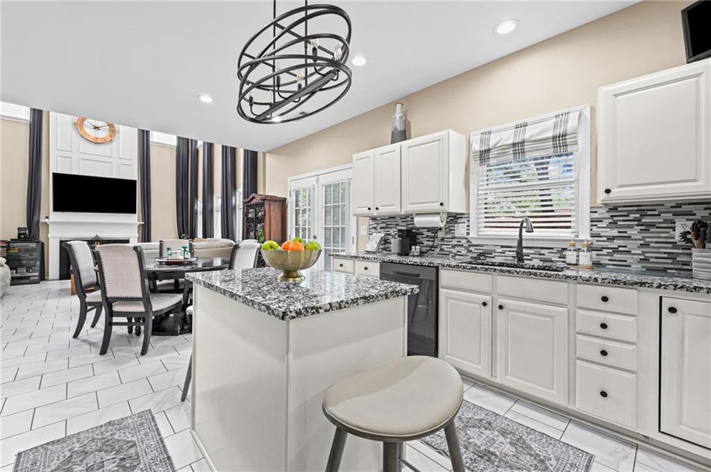 5942 Magnolia Ridge Stone Mountain, GA 30087 - Photo 15 of 50