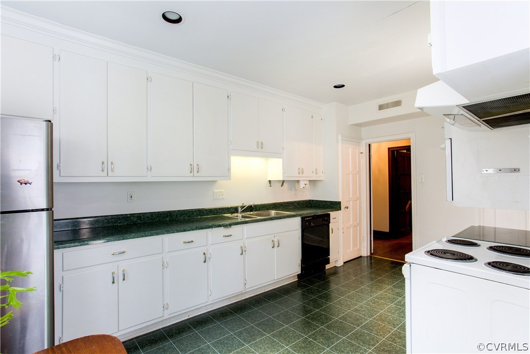 108 Seneca Road Richmond, VA 23226 - Photo 12 of 28 Gallery Image 12
