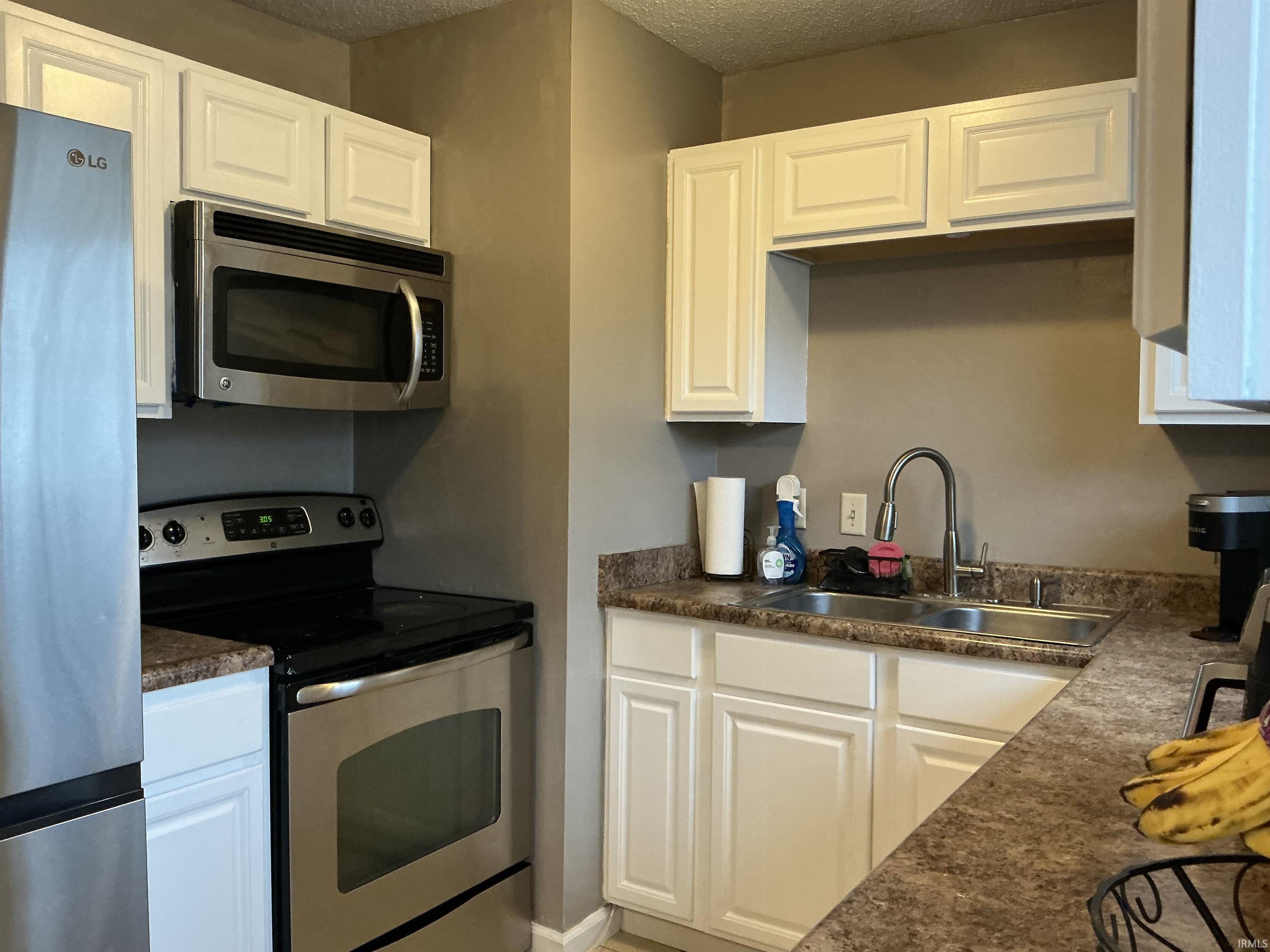 307 West Mill Road Evansville, IN 47710 - Photo 8 of 19