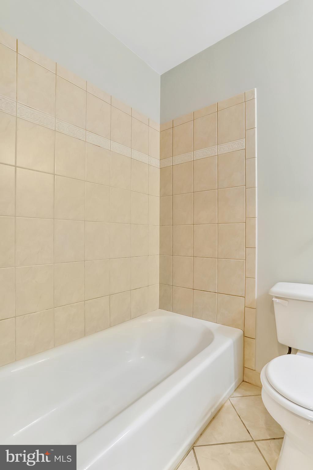 1943 Fieldstone Way Frederick, MD 21702 - Photo 14 of 47 Gallery Image 14