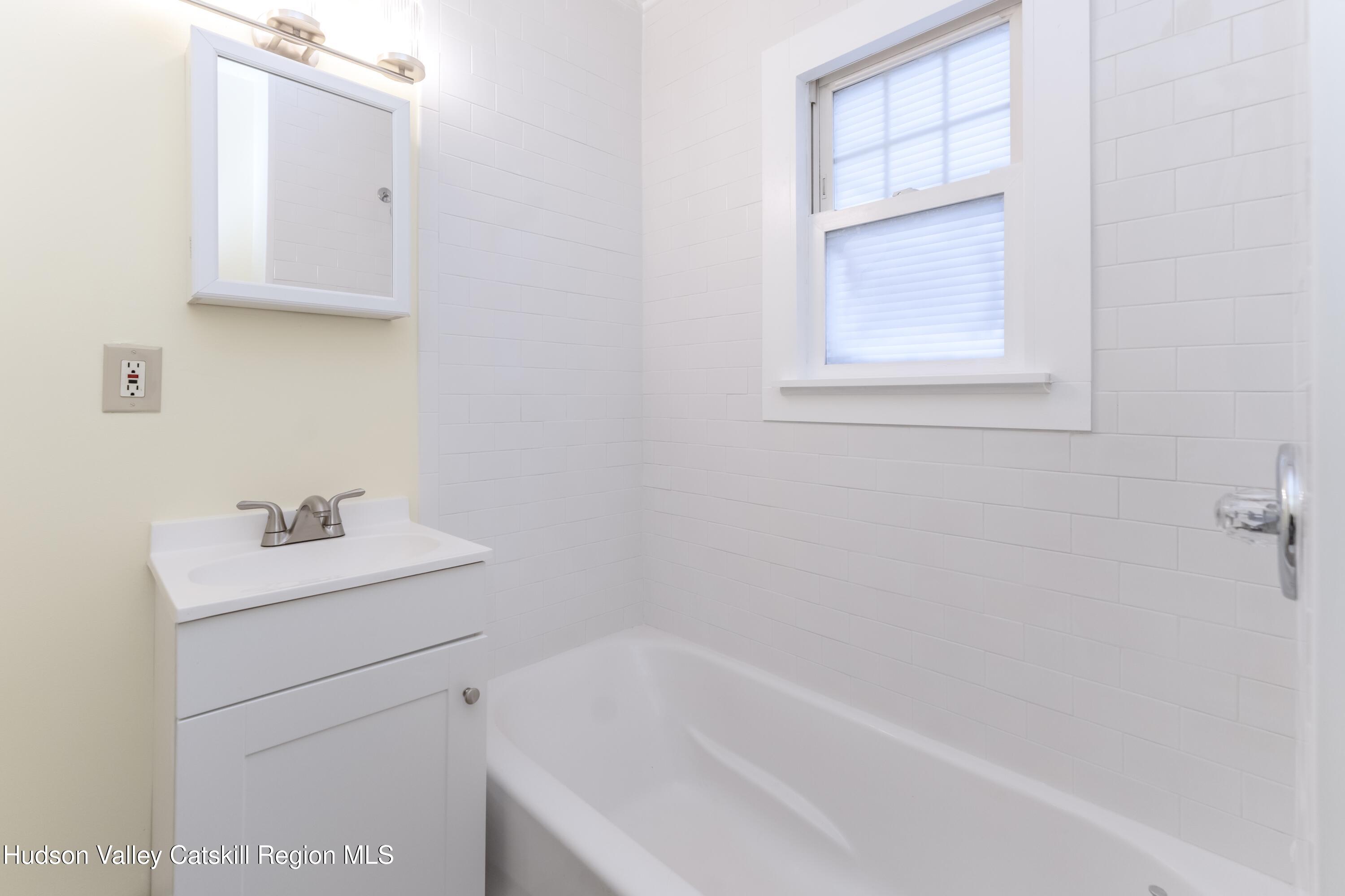 94 Stephan Street Kingston, NY 12401 - Photo 18 of 25 Image-17