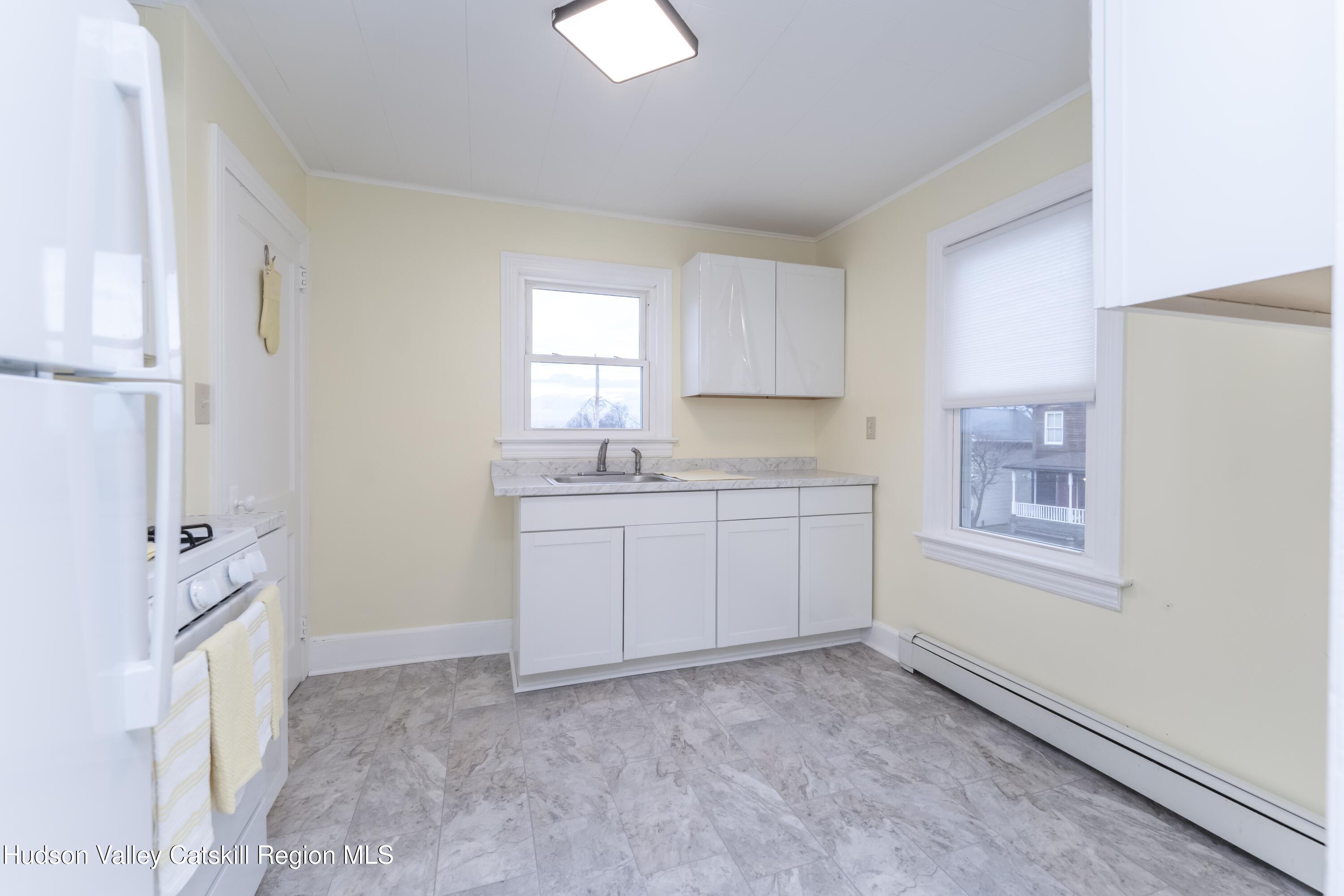 94 Stephan Street Kingston, NY 12401 - Photo 6 of 25 Image-5