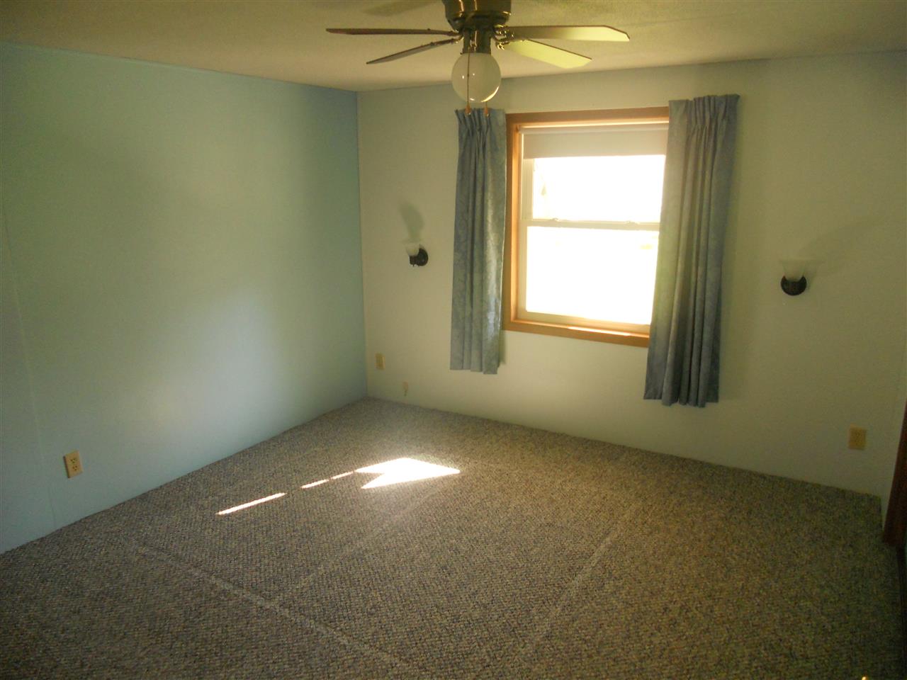 4437 South Kirk Road Vassar, MI 48768 - Photo 5 of 18 Gallery Image 5