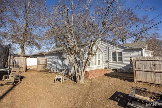 $225,000 | 808 East Birch Street, New Baden, IL 62265