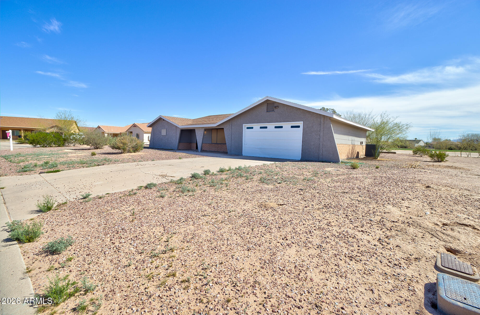 15047 South Moon Valley Road Arizona City, AZ 85123 - Photo 3 of 35 3