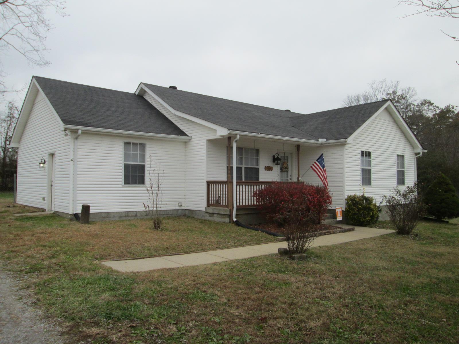 1007 Golden Pond Road Chapmansboro, TN 37035 - Photo 4 of 30 Gallery Image 4