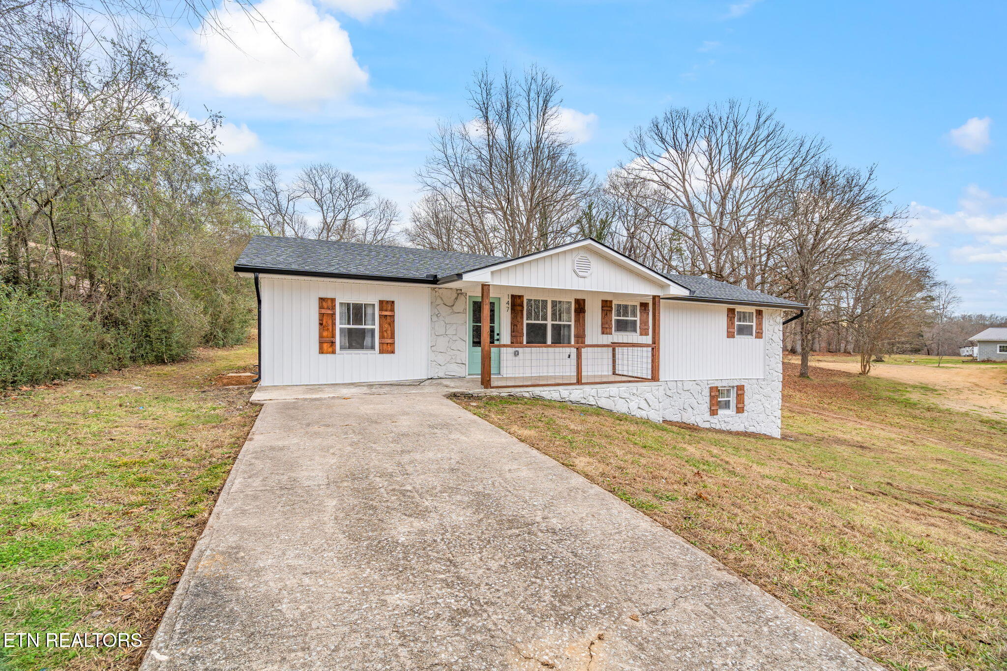 147 Casey Road Harriman, TN 37748 - Photo 1 of 36 2-web-or-mls-147 Casey Road-3