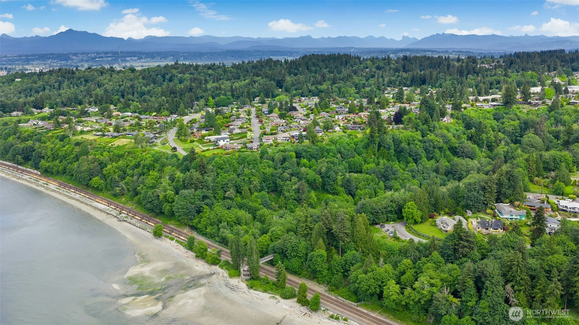 507 View Ridge Drive Everett, WA 98203 - Photo 4 of 30