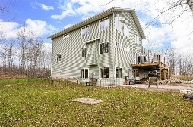 $750,000 | 5224 Falcon Drive, Hermantown, MN 55811