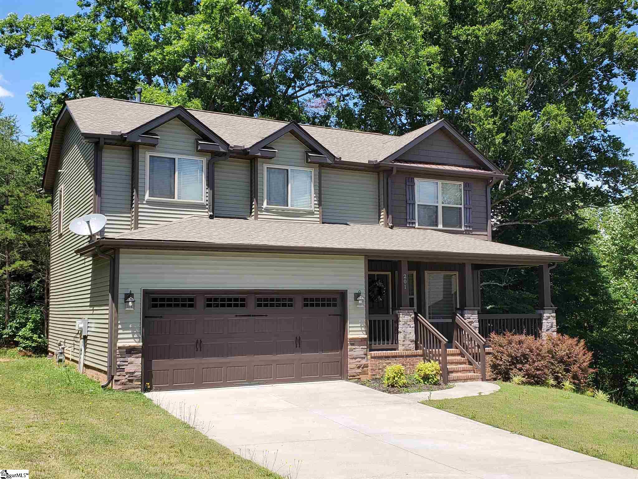 201 Tiara Ridge Lane Duncan, SC 29334 - Photo 2 of 13 Gallery Image 2