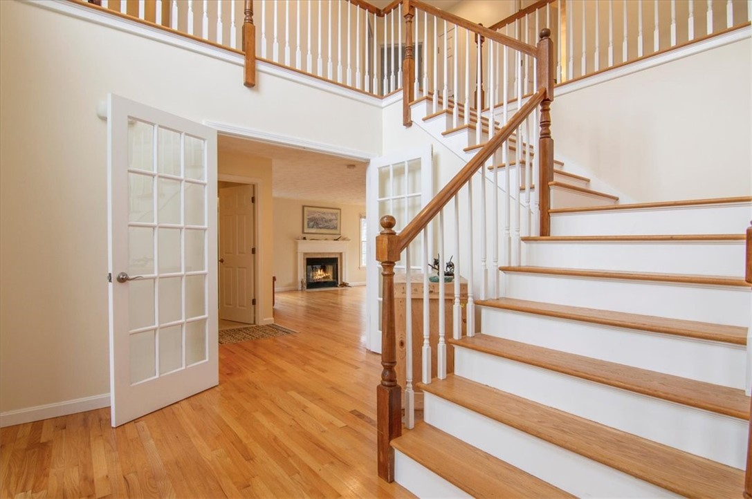 13 Wicklow Road Westerly, RI 02891 - Photo 8 of 46