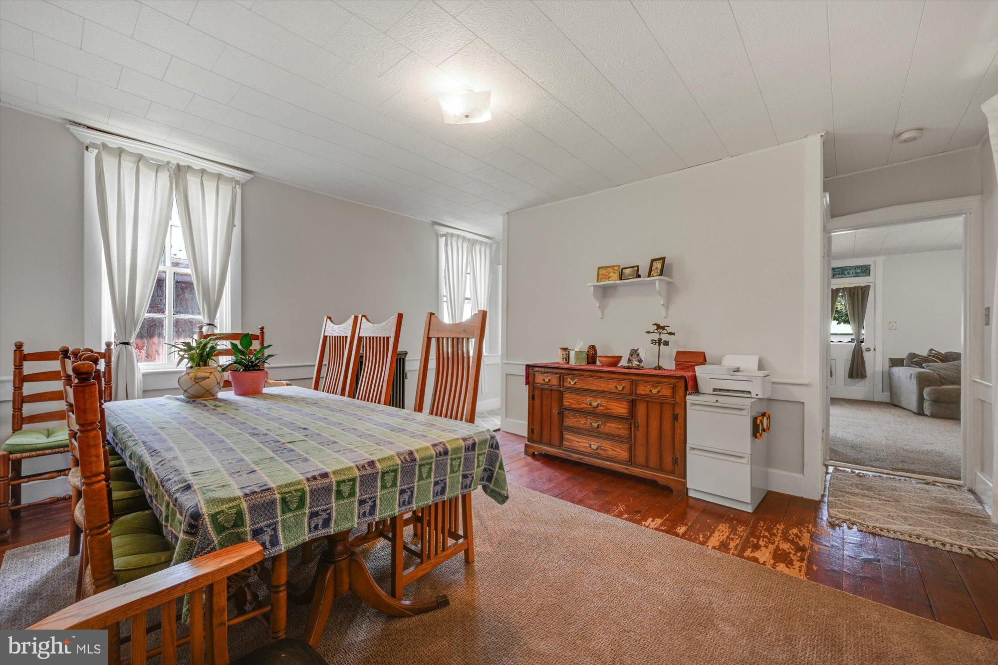 1836 Iron Bridge Road Columbia, PA 17512 - Photo 8 of 38 Dining Room