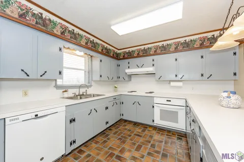 $200,000 | 10563 Jack Torres Road, Maringouin, LA 70757