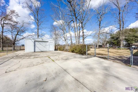 $200,000 | 10563 Jack Torres Road, Maringouin, LA 70757