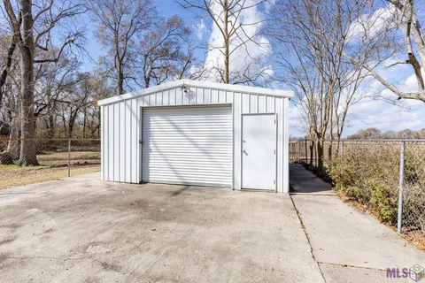 $200,000 | 10563 Jack Torres Road, Maringouin, LA 70757