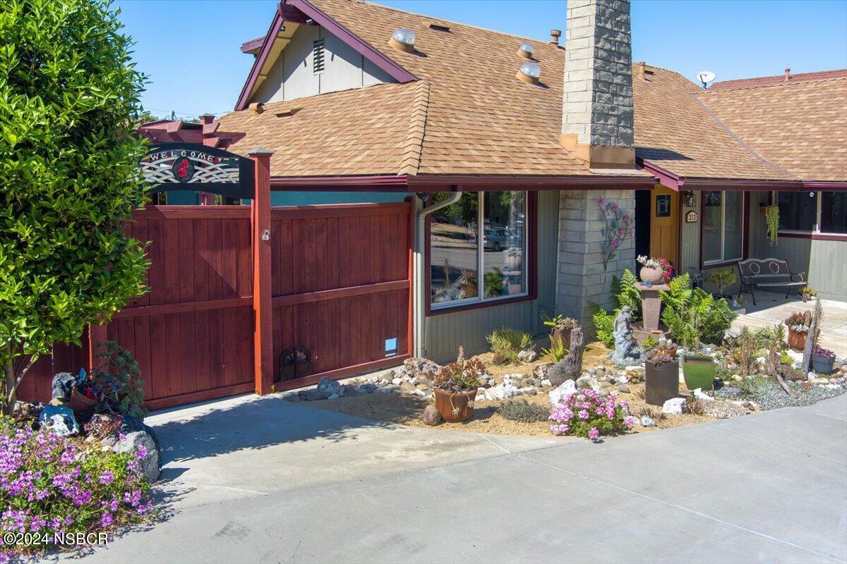 313 Somerset Place Lompoc, CA 93436 - Photo 3 of 59 3 front