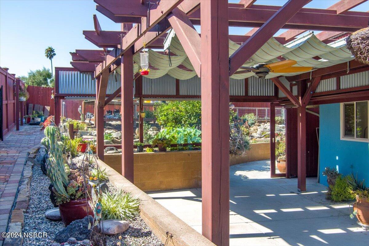 313 Somerset Place Lompoc, CA 93436 - Photo 48 of 59 43 patio