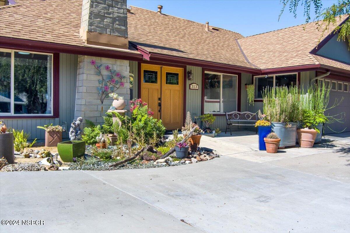 313 Somerset Place Lompoc, CA 93436 - Photo 6 of 59 6 front