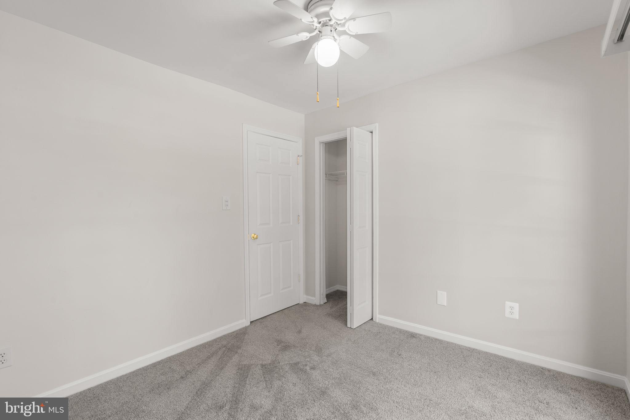 2221 Lovedale Lane, Unit I Reston, VA 20191 - Photo 24 of 39