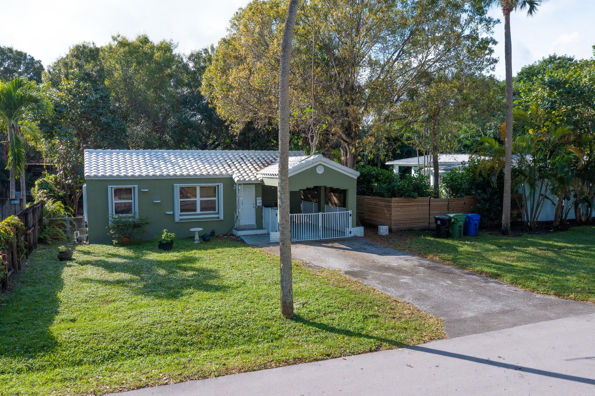 1306 Southwest 18th Street Fort Lauderdale, FL 33315 - Photo 10 of 23 Photo 10