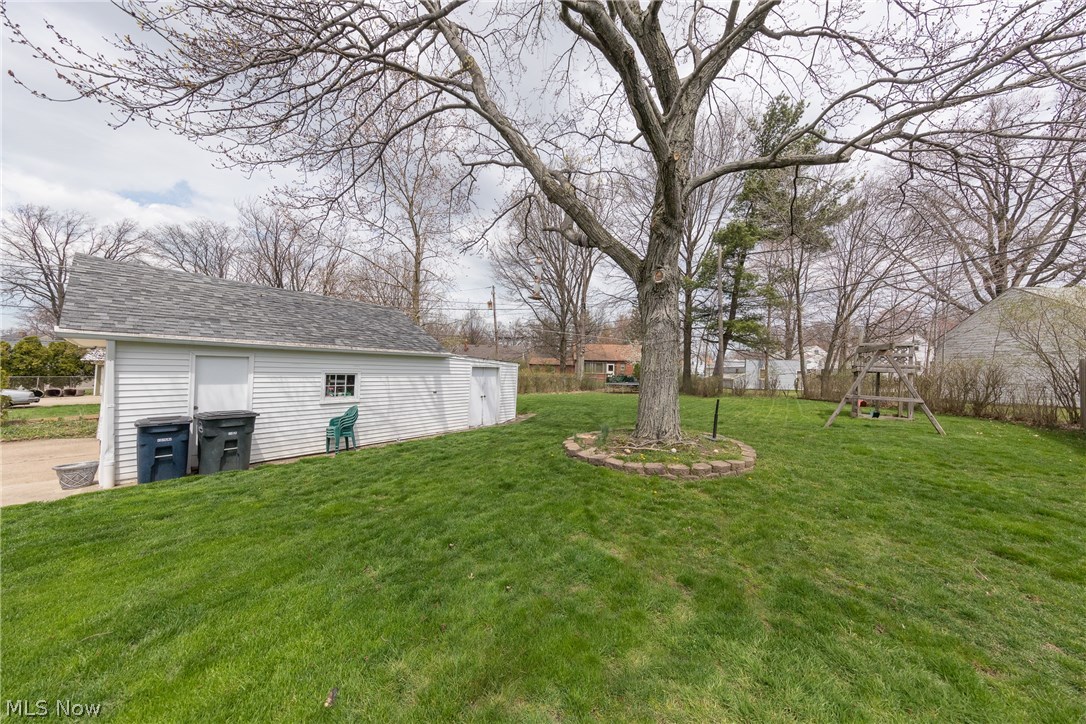 5035 North Barton Road Cleveland, OH 44124 - Photo 30 of 32