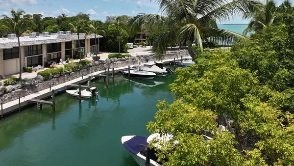$3,900 | 96000 Overseas Highway, Unit W43, Key Largo, FL 33037