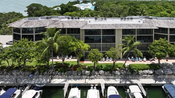 $3,900 | 96000 Overseas Highway, Unit W43, Key Largo, FL 33037