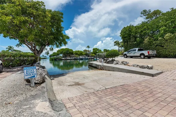 $3,900 | 96000 Overseas Highway, Unit W43, Key Largo, FL 33037