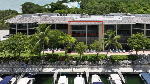 $3,900 | 96000 Overseas Highway, Unit W43, Key Largo, FL 33037