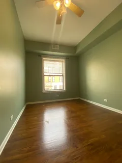 $1,950 | 4409 North Hazel Street, Unit 2S, Chicago, IL 60613