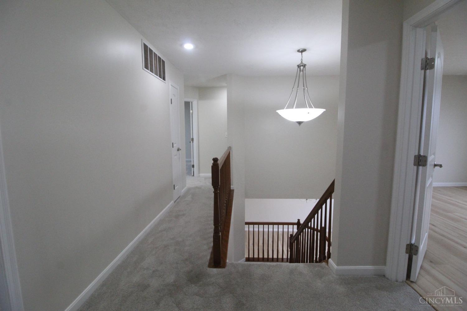2755 Arroyo Ridge Court Hamilton, OH 45011 - Photo 14 of 33