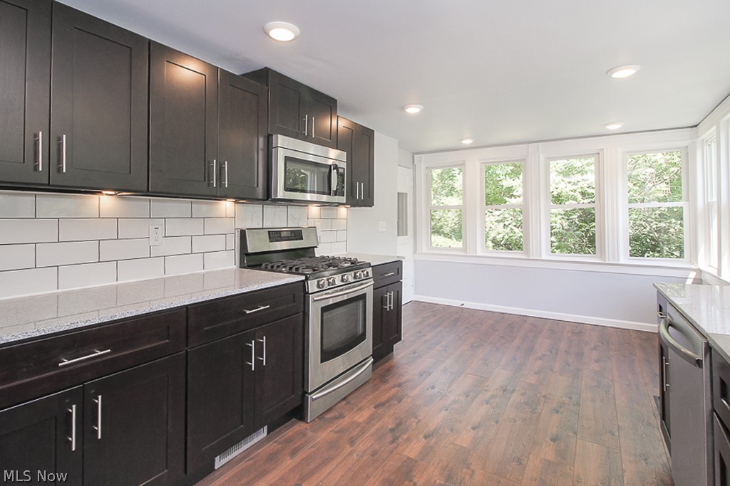 7340 South Ridge Road Madison, OH 44057 - Photo 9 of 35