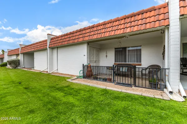 a view of outdoor space yard and porch