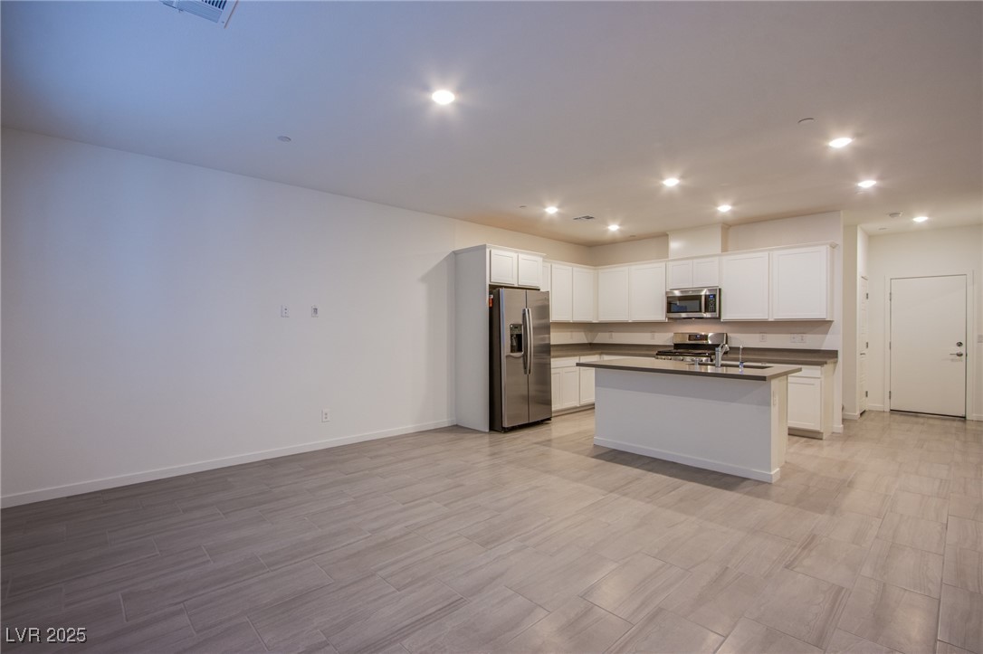 139 Aqua Commons Lane Henderson, NV 89015 - Photo 8 of 24