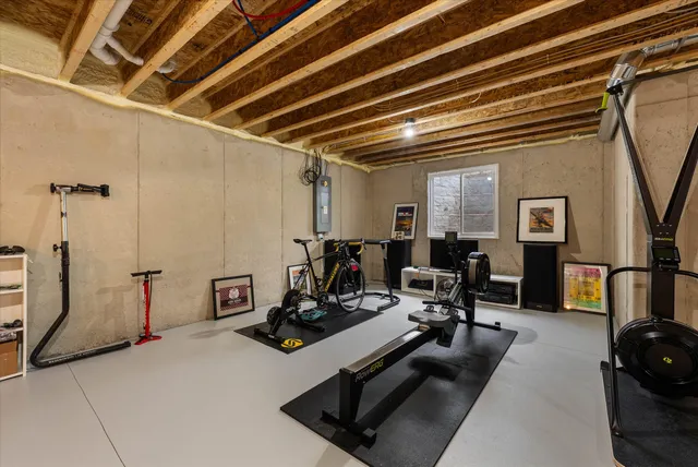 $354,900 | 140 Sunrise Court, Cedar Grove, WI 53013