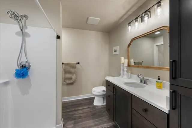 $354,900 | 140 Sunrise Court, Cedar Grove, WI 53013