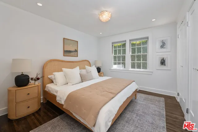 $7,500 | 234 North Ridgewood Place, Los Angeles, CA 90004