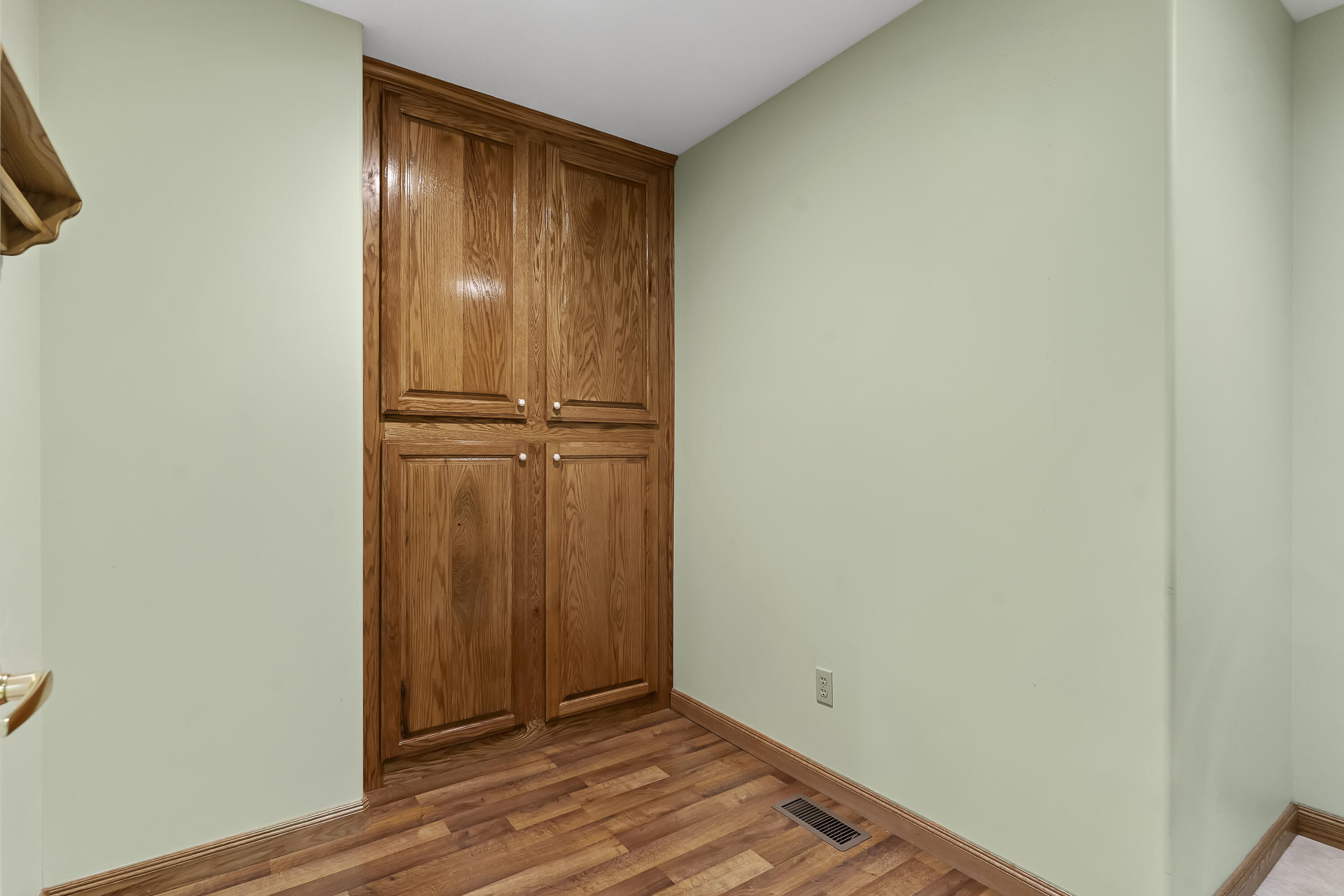 3111 West Sunset Street Springfield, MO 65807 - Photo 20 of 34 3111 W Sunset-20