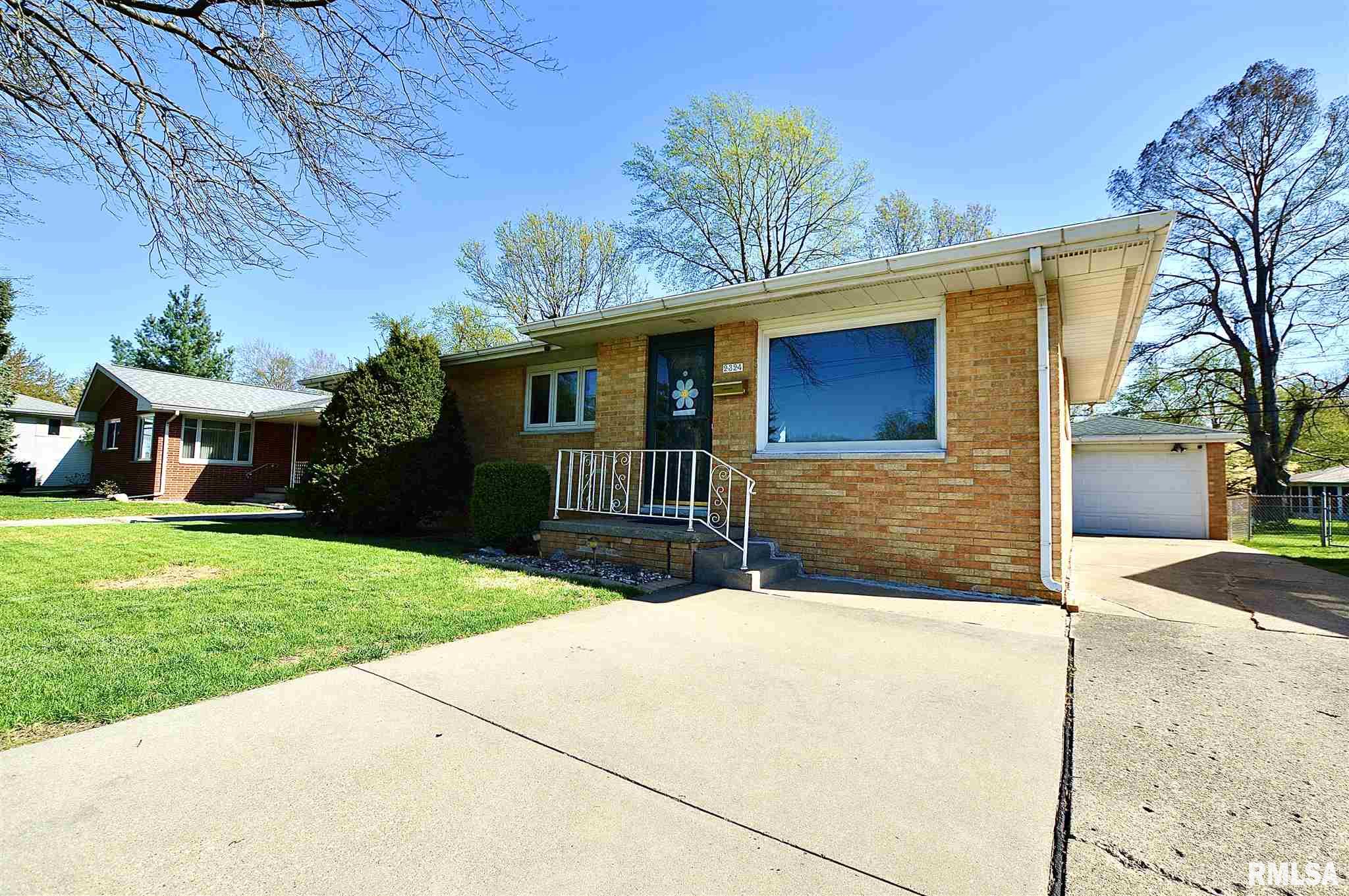 2324 East Sangamon Avenue Springfield, IL 62702 - Photo 1 of 27 Gallery Image 1