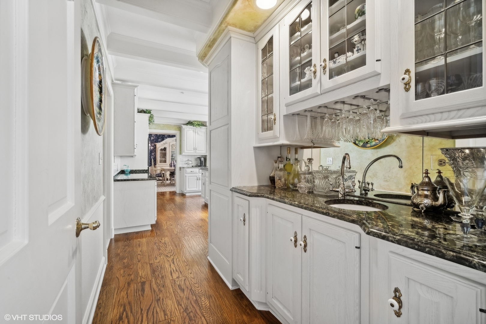 1214 Turicum Road Lake Forest, IL 60045 - Photo 13 of 37 a kitchen with counter top space and wooden floor
